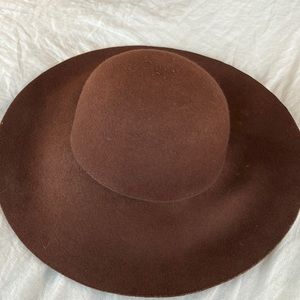 Chocolate brown wool hat *vintage* Le Chateau